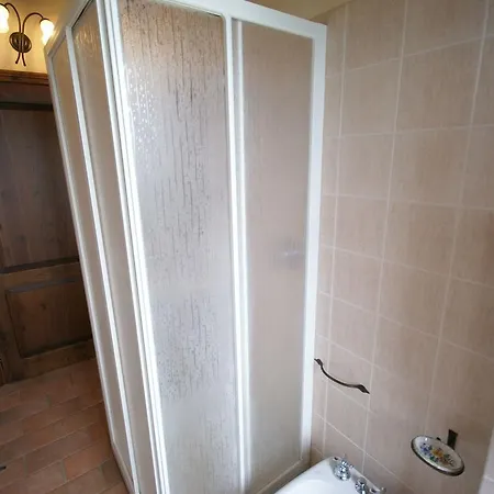 Nyaraló In With Pool & Garden Montone